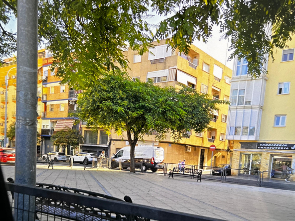 piso en plaza de toros huelva